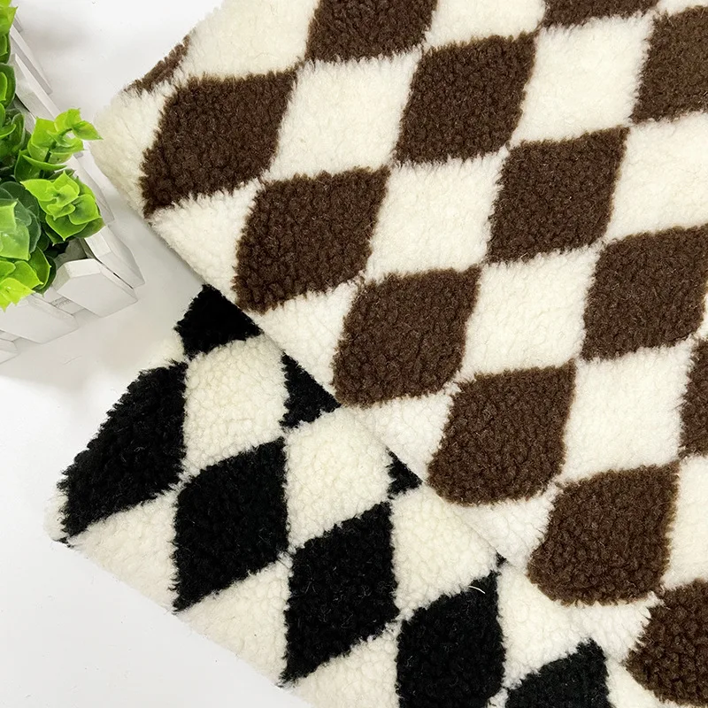Lamb wool diamond check jacquard warm jacket soft polyester plush teddy sherpa fabric