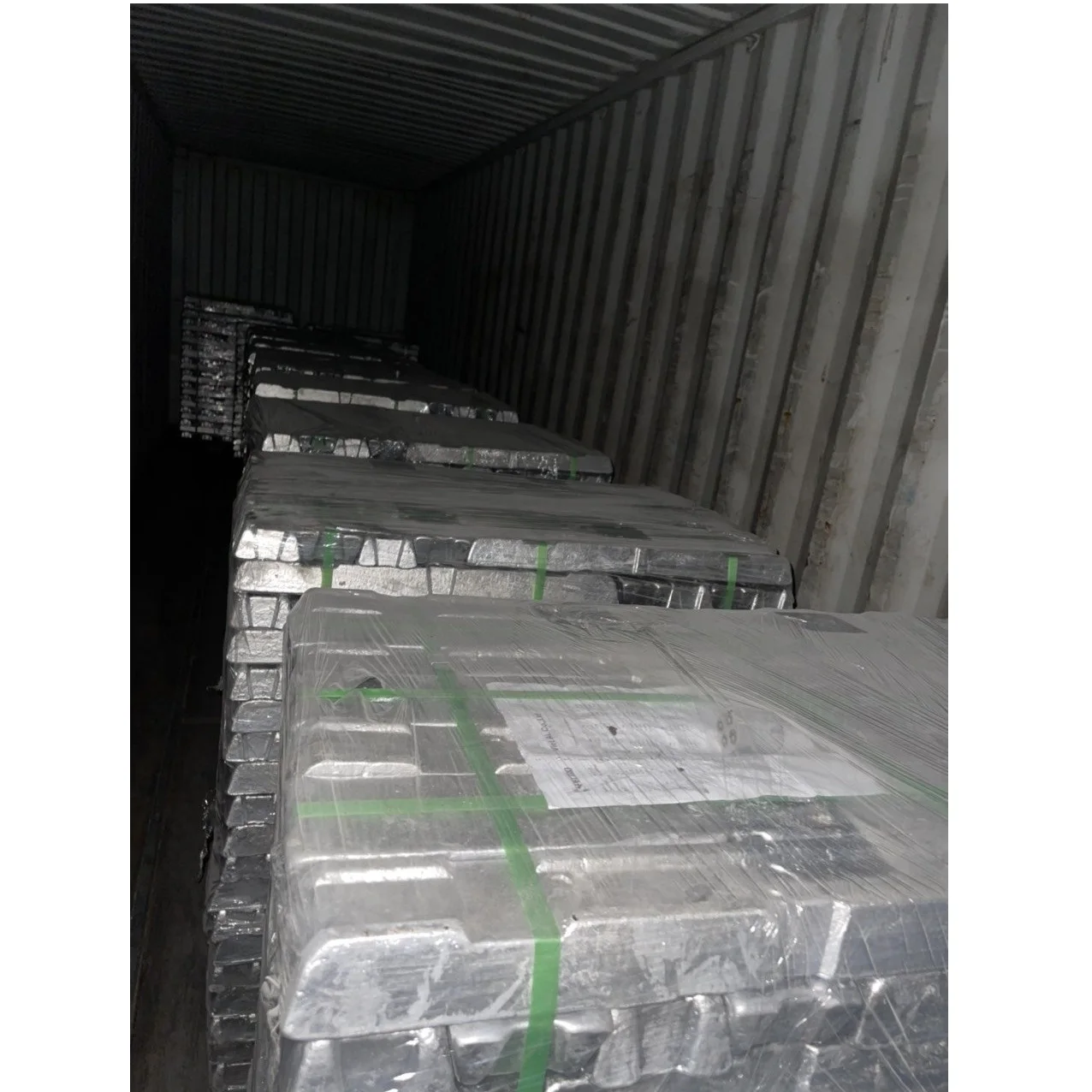 Высокая чистота, Лучшая цена, минералы и металлургия, алюминиевый сплав, слиток ADC 12 от вьетнамского производителя