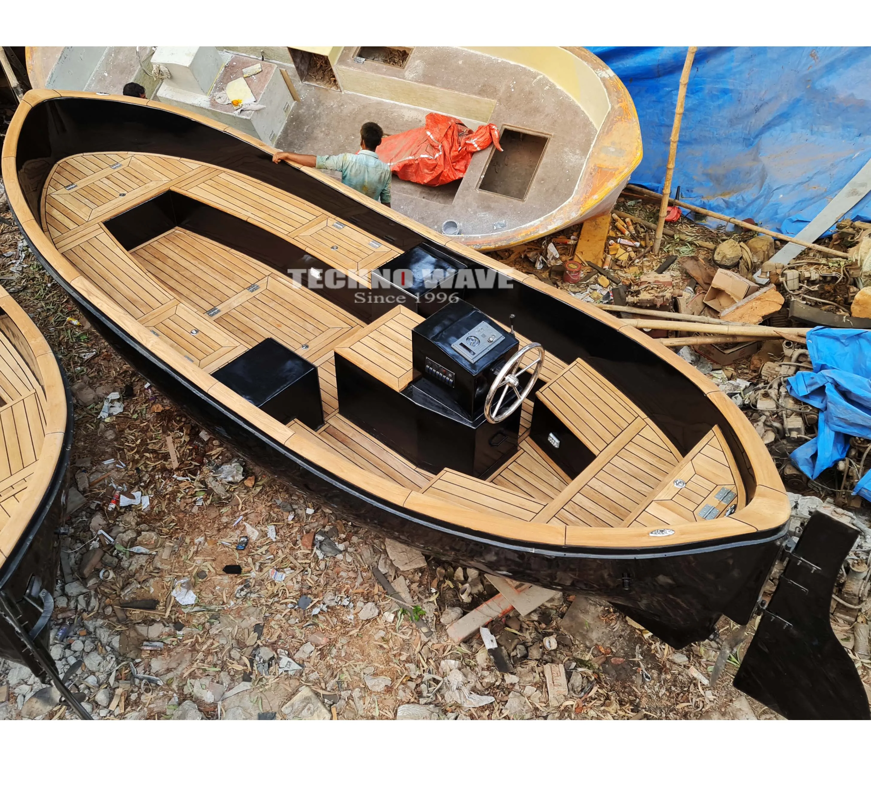 Роскошная лодка с изображением тикового дерева как голландский