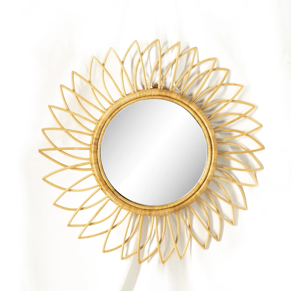 New Product 2022 Decorative wall mirror Sunflower  Rattan Mirror