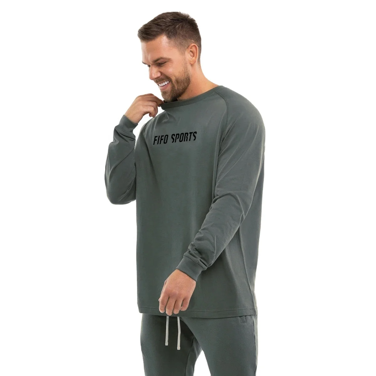 Fashion Round Neck Men Long Sleeve T-shirt in 100% cotton Custom Oversized Plain Blank Long Sleeve T Shirt