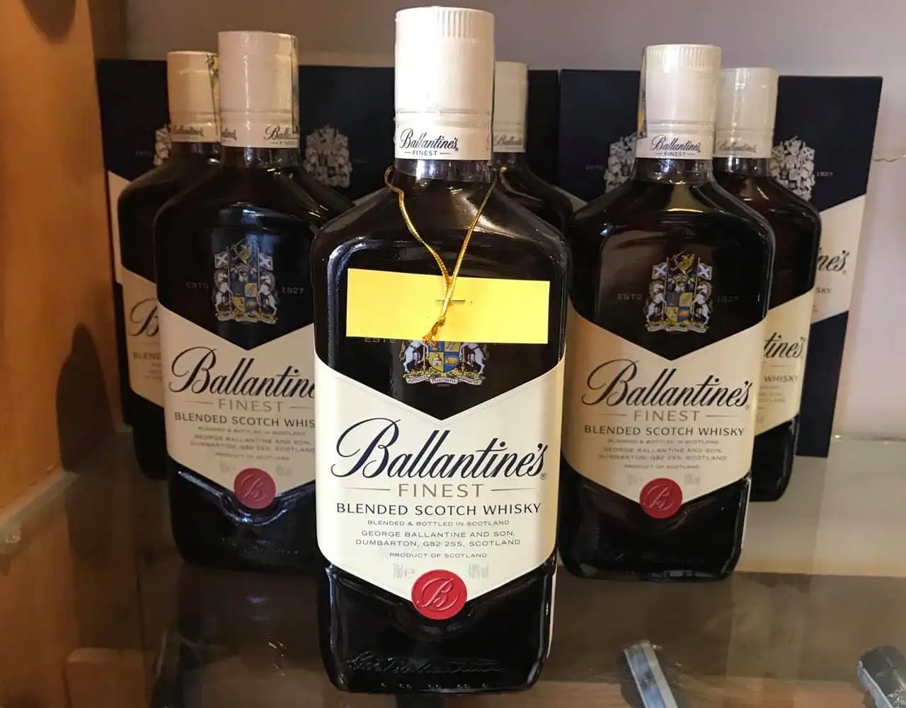 Смешанный шотландский виски Ballantines