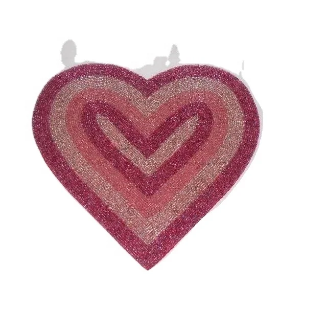 
Three tone heart shape Glass bead place mat other colours also available 