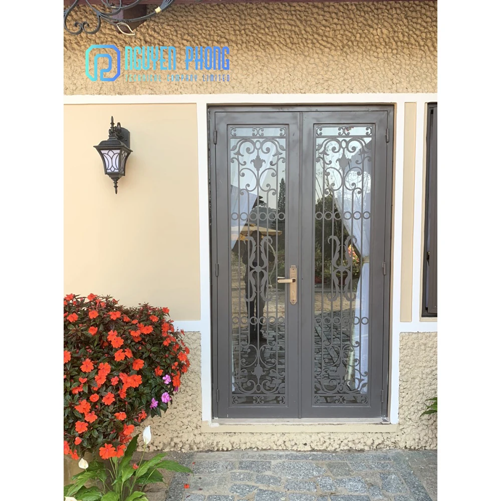 Высококачественная производственная компания покупает безопасные кованые стальные двери