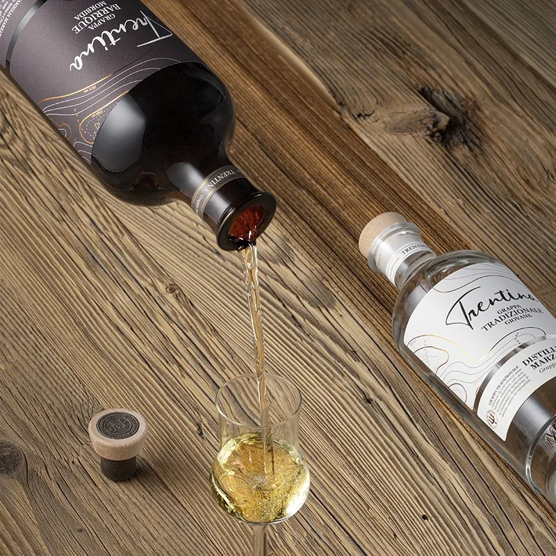 Italian high quality GRAPPA LA TRENTINA MORBIDA BARRIQUE For Export