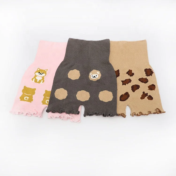 
Can be customized warm and soft winter protection belly ladies shorts 