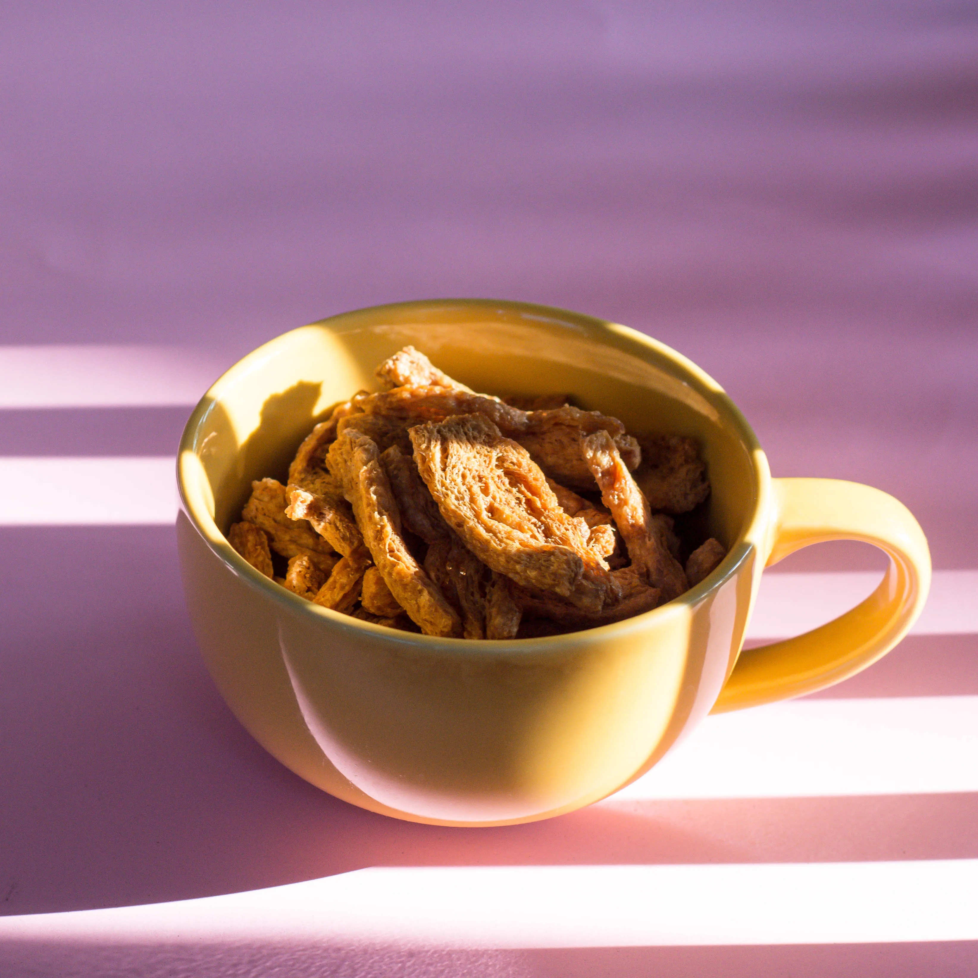 Popular Snack Soy Protein Crisps Mala Flavor From LIL SHEEP Thailand Vegan Snack High Quality Healthy Vegetable Snacks