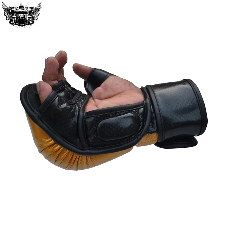 2022 New Kick Boxing Gloves MMA Punch Bag Sparring Muay Thai Fight Training Boxing Gloves Wholesale Low Price