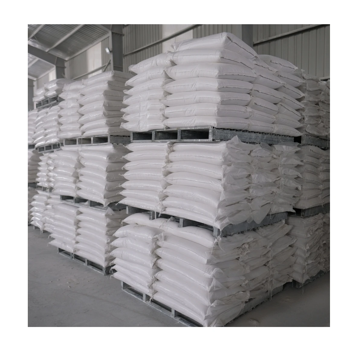 Высококачественный порошок быстрого лайма, изготовленный в Вьетнаме, кальцинированный оксид кальция CaO, сгоретый Лайм