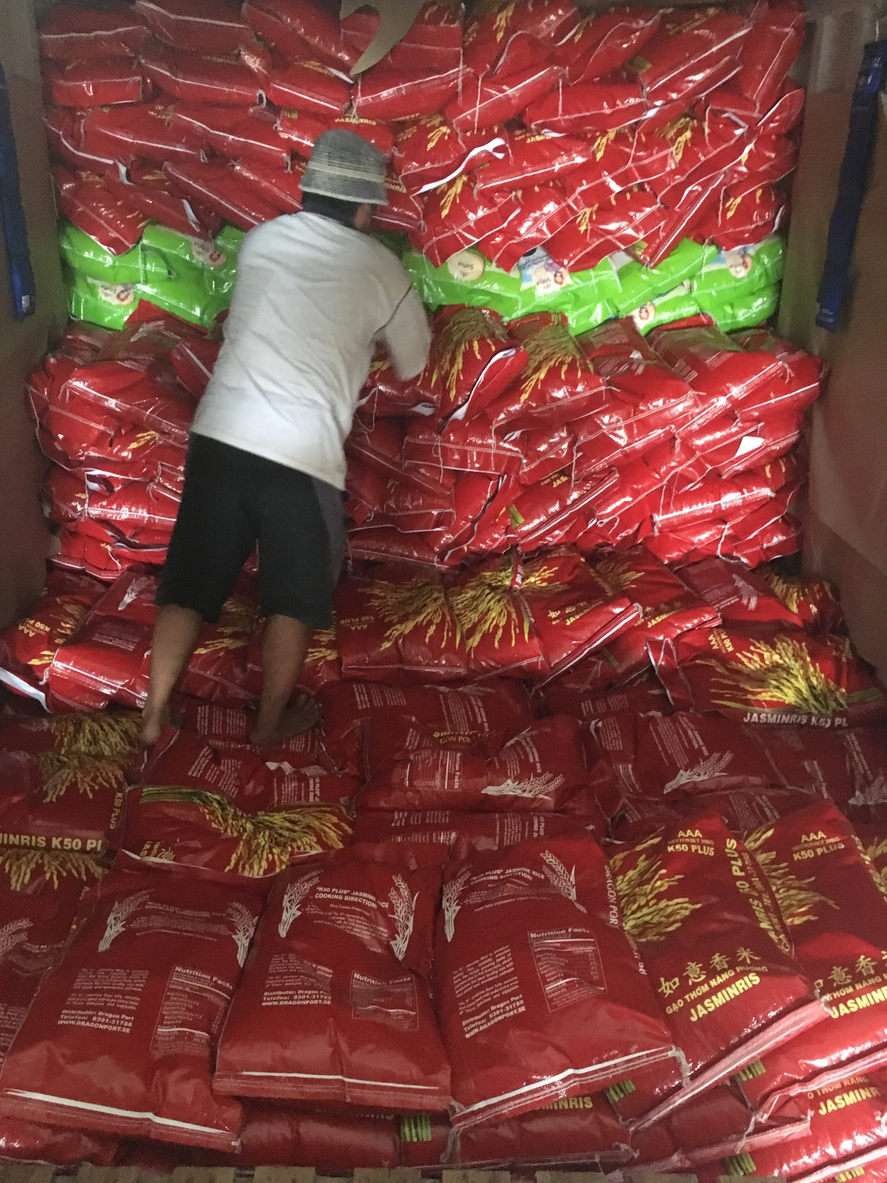 
HOT SALES !!! CHEAPEST VIETNAM JASMINE RICE NEW CROP BEST QUALITY CELL: 84 901 390 588 /whatsApp 