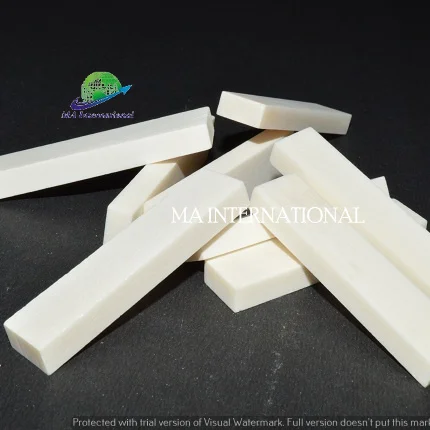 Ready Ship White Bleached Vintage Bone Guitar Nut Saddles Stringed Instruments Parts Accessories Bone Blank Acoustic Guitars