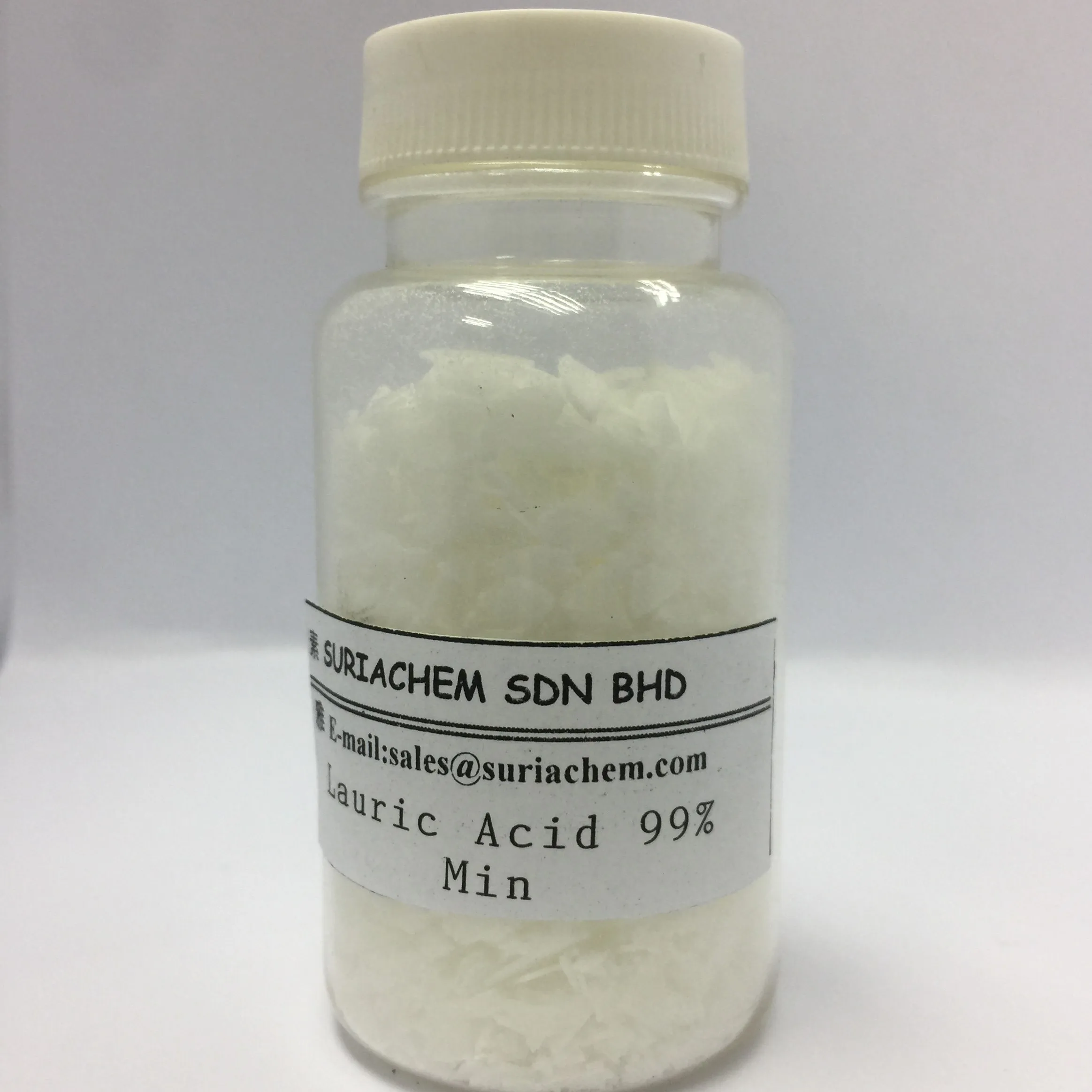 Factory supply Lauric acid 99% min