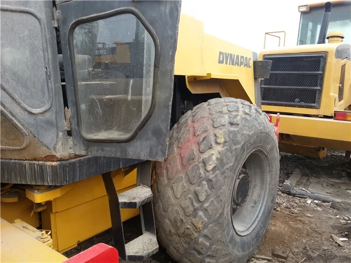 Б/у дорожный каток Dynapac CA25D CA25D/CA30D/CA251D по договорной