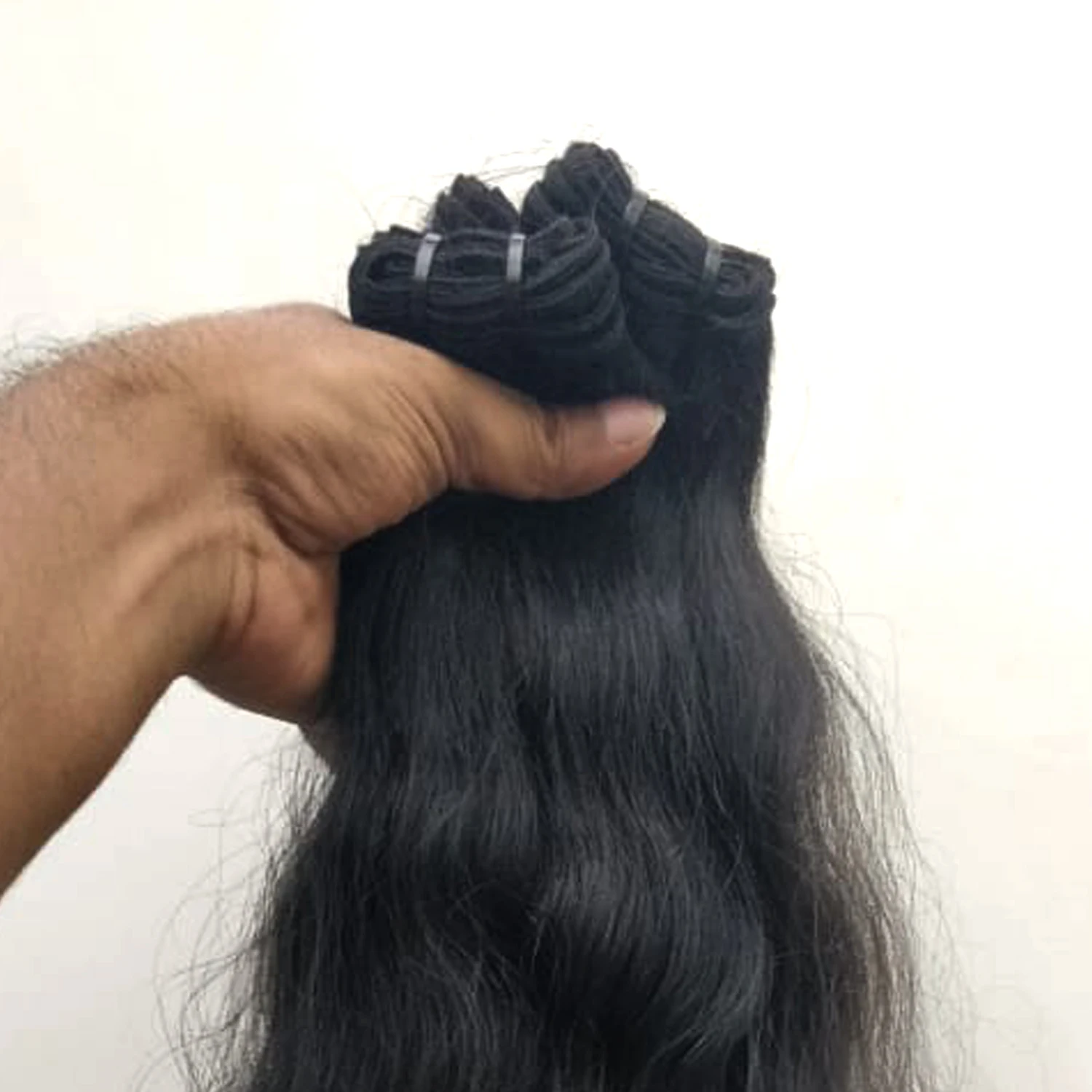 Raw Curly Human Hair Shining Human Hair Indian Can Be Bleached Curled, Ironed, Superior Quality Natural 100% Real Human Hair