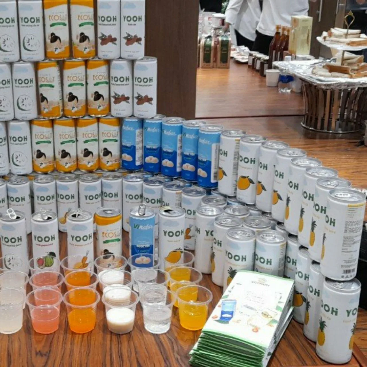 Clearly Organic FRESH SOURSOP JUICE 240ml Canned Competitive Price for Distributor Wholesaler YOOH Vietnam