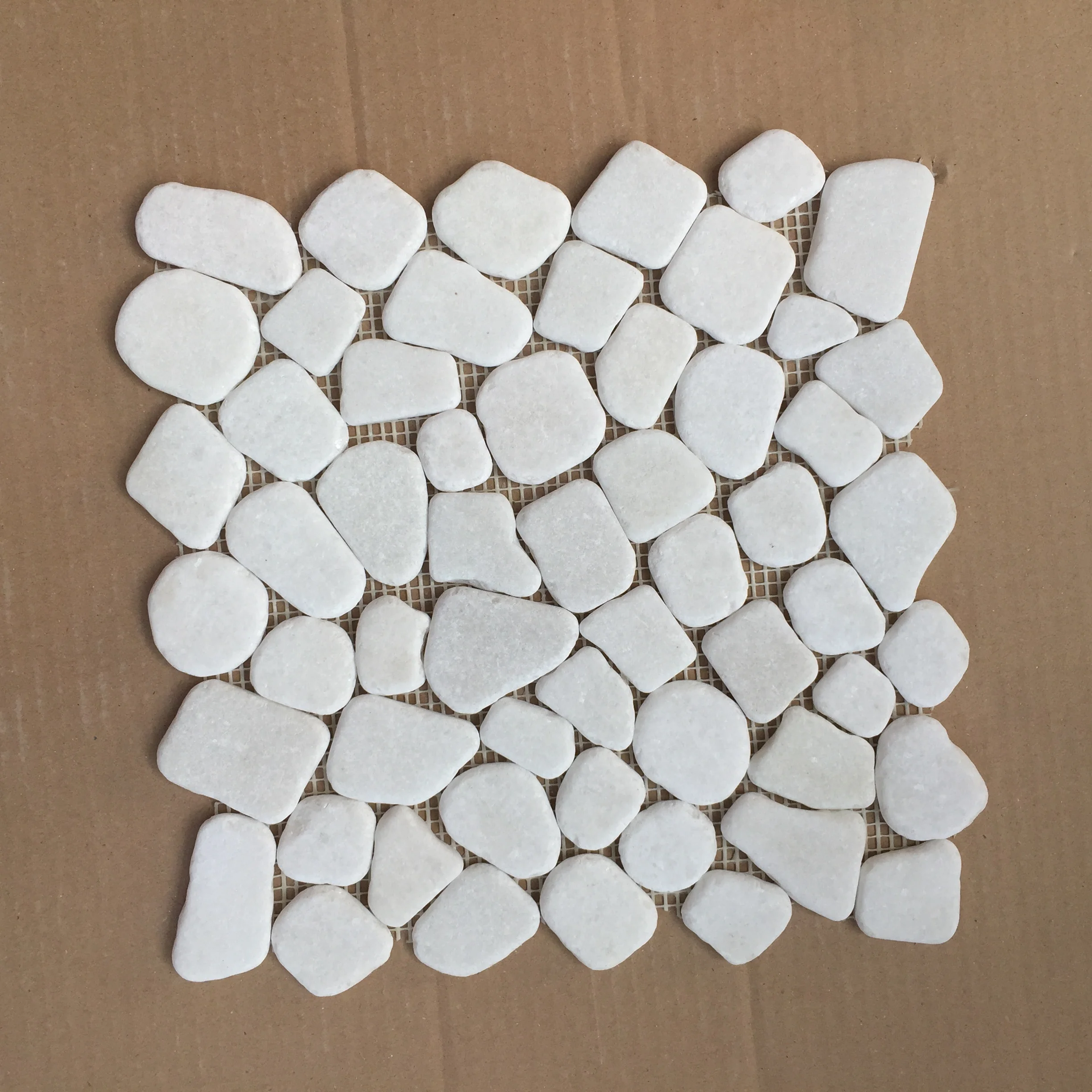 Crystal white cobble tumbled Marble mosaic tile