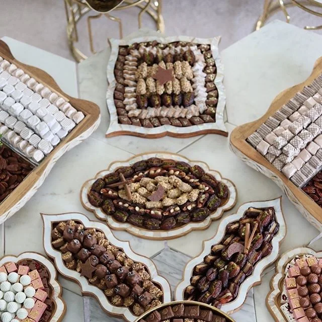 Chocolate Mother of Pearl Inlay Wooden Tray for Serving  with suitable price