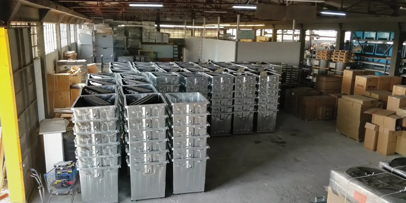 Cleaning Barrow Single Street  GMT 88 Stainless Steel  ISO 9001 ISO 14001