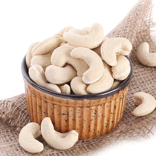 
High quality cashew nuts produced in Vietnam 