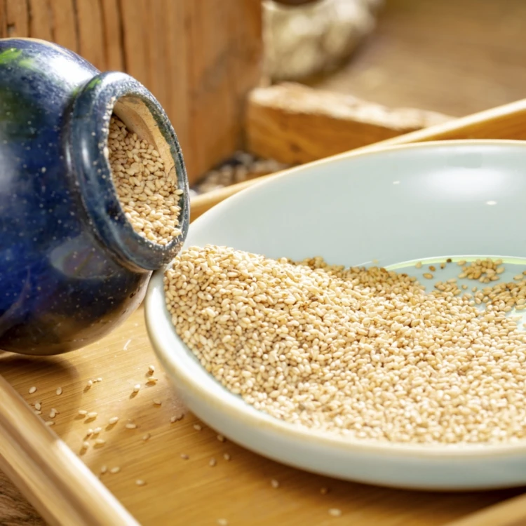 White Seeds White White Sesame Seeds Factory Cheap Price Hulled White Sesame Seeds