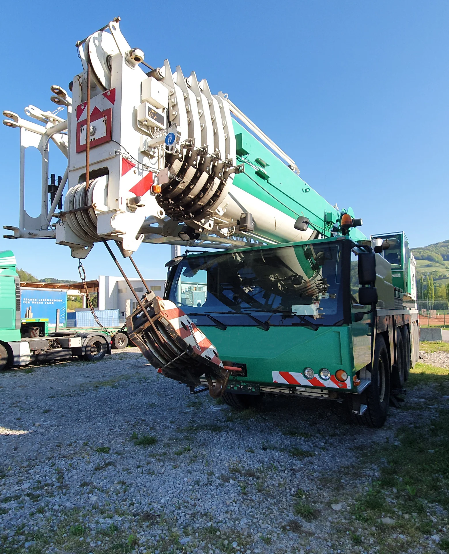 SECOND HAND LIEBHERR LTM 1130-5.1 CRANE
