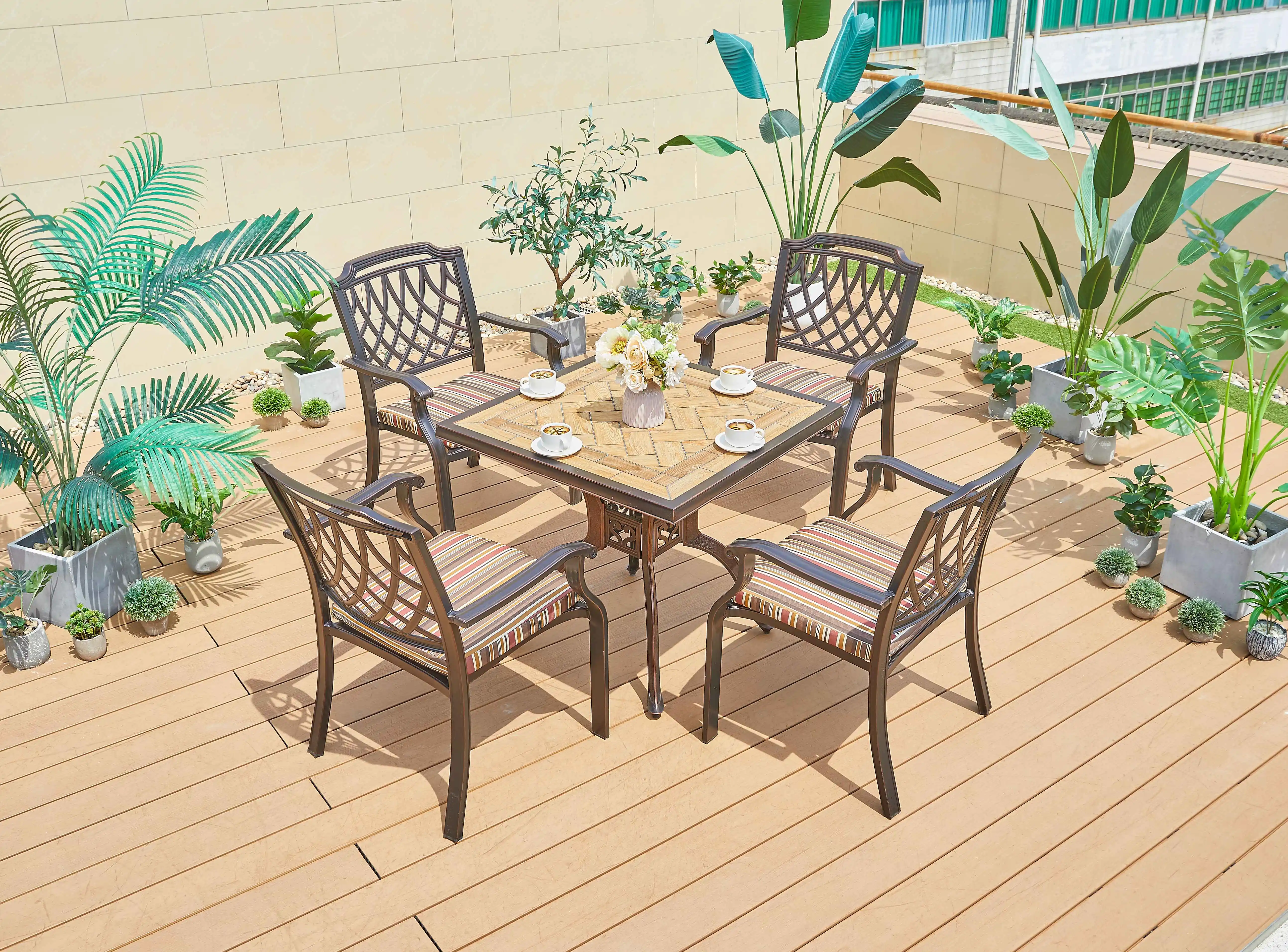 Furniture Bistro Outdoor Waterproof  Patio Garden Chair Tables and Chairs Die-cast Aluminum Terrace Wholesale Luxury Garden Set