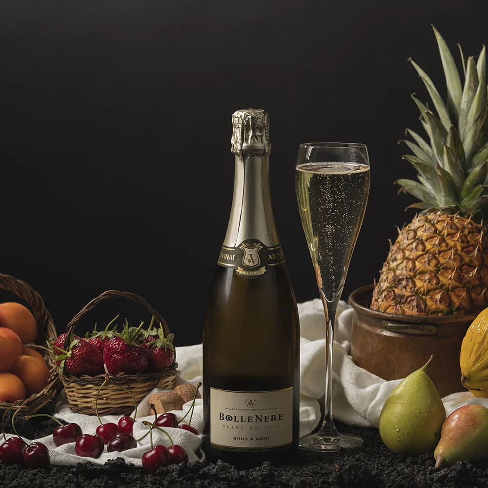 Bollenere - Top Quality Sicilian White Sparkling Wine Blanc de noir Brut Vino Spumante di Qualita VSQ 12 5% 75