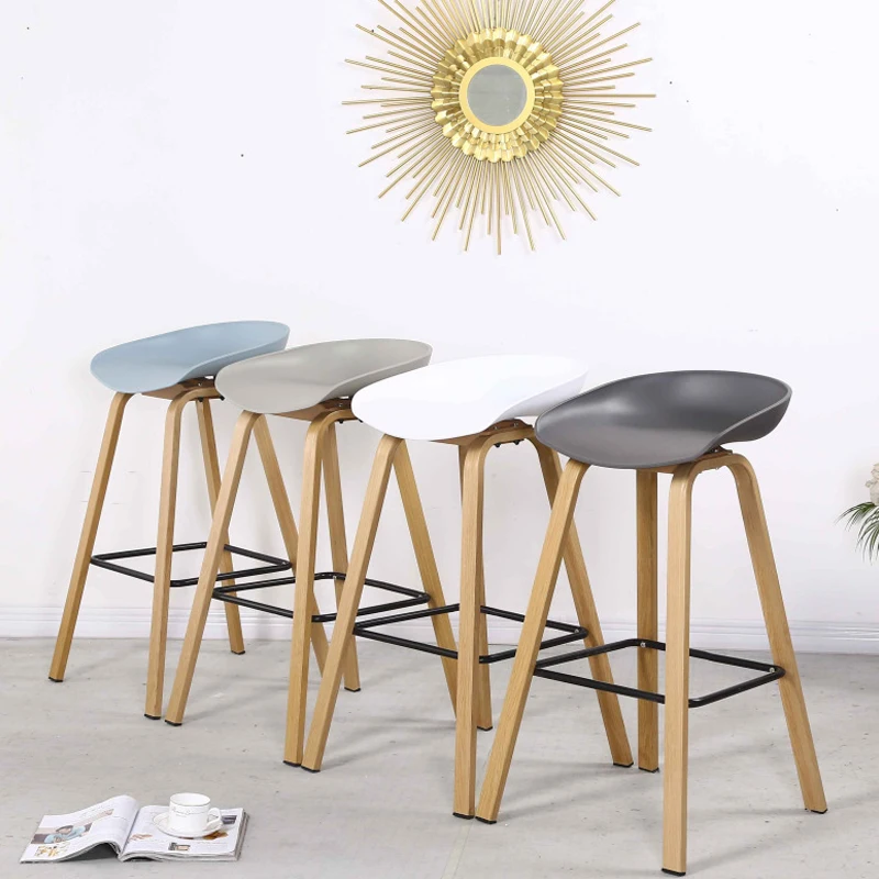 Nordic simple style design High leg bar chair With wooden legs bar chair