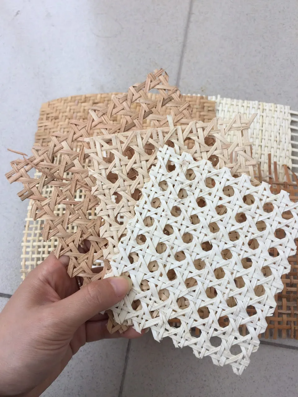 High Quality and Reasonable Price Rattan Cane Webbing for Furniture and Handicrafts /Weave Ratan Roll to Making outdoor Products