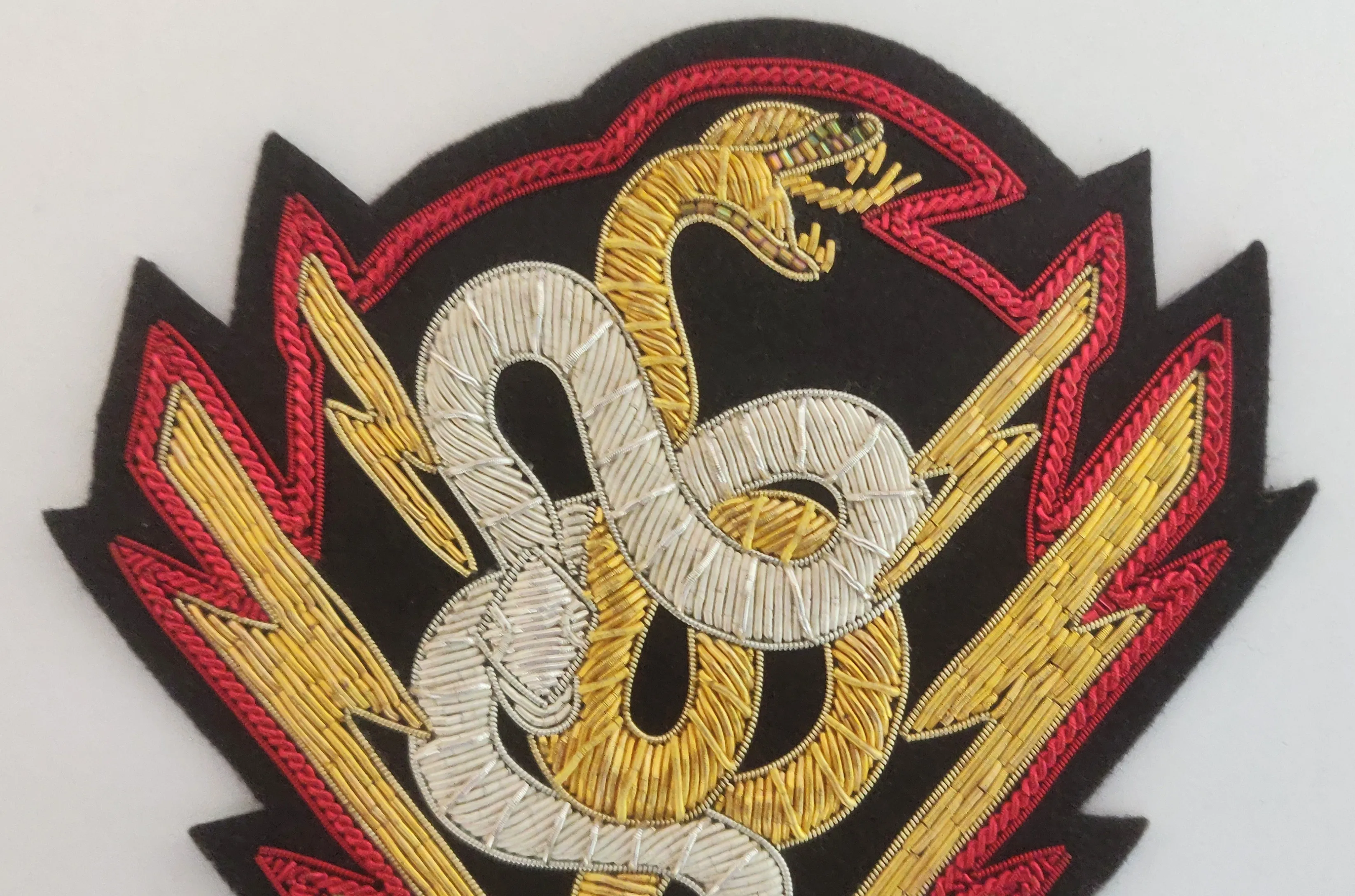 BADGE_-_SERPENTS_4.jpg
