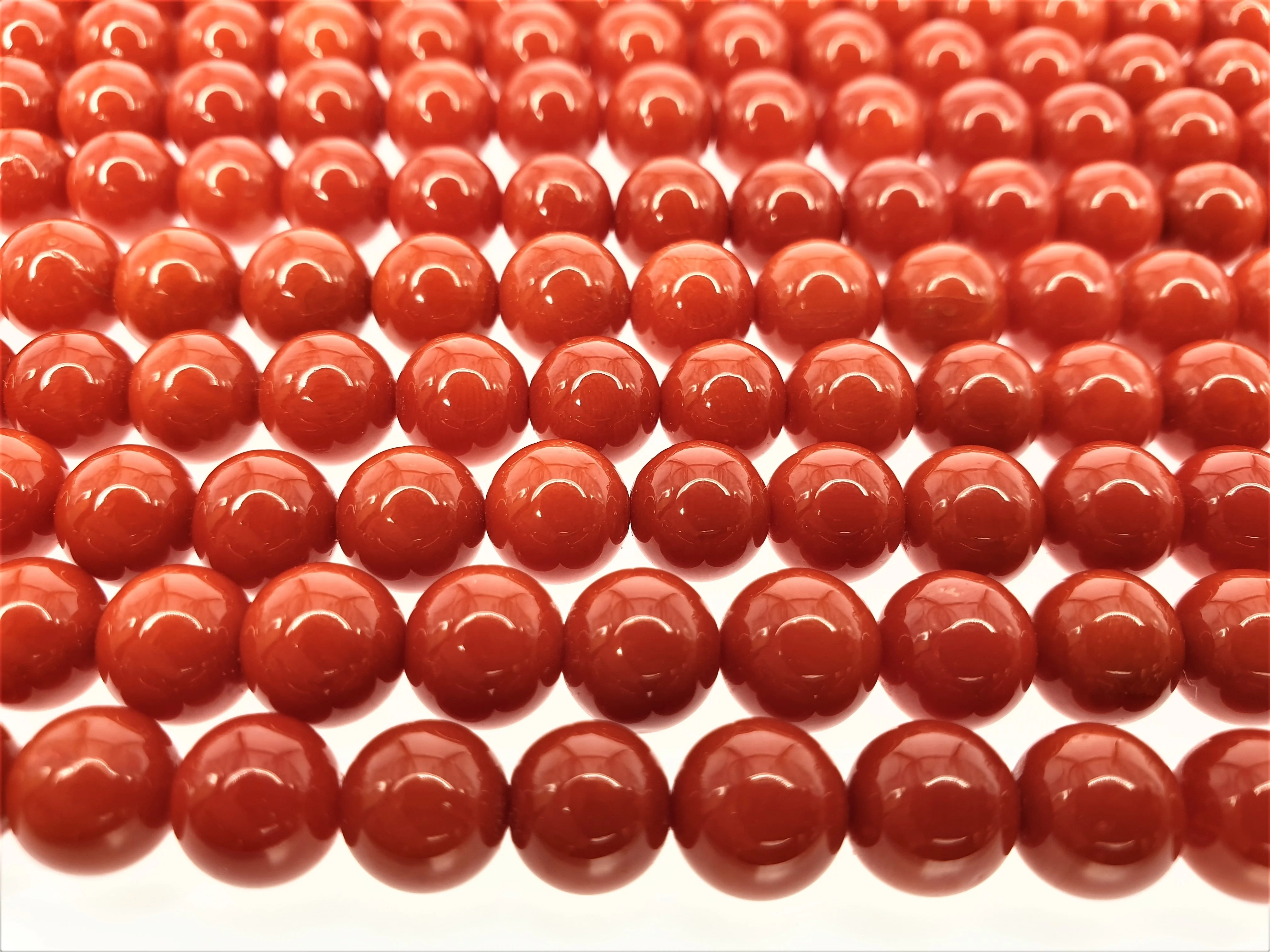 
RED CORAL ROUND BEADS 8.0 MM STRANDS 