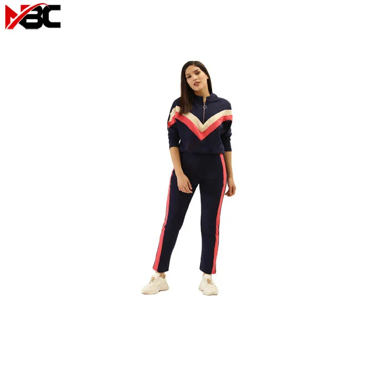 Wholesale new design stacked suit for men women tracksuit/reflective stacked suit.