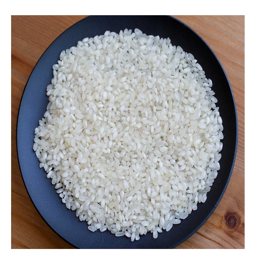Оптовая продажа самый продаваемый продукт сделанный во Вьетнаме среднее зерно превосходный белый рис натуральный сушеный лучшее качество