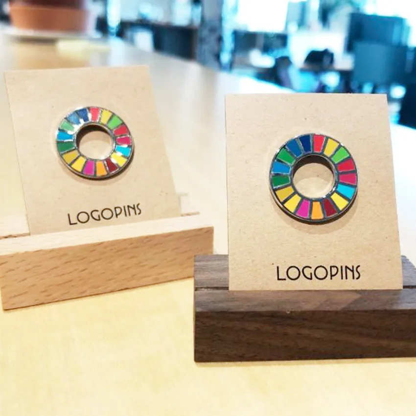 Bulk Sustainable Development Goals custom metal 17 SDGs lapel pin