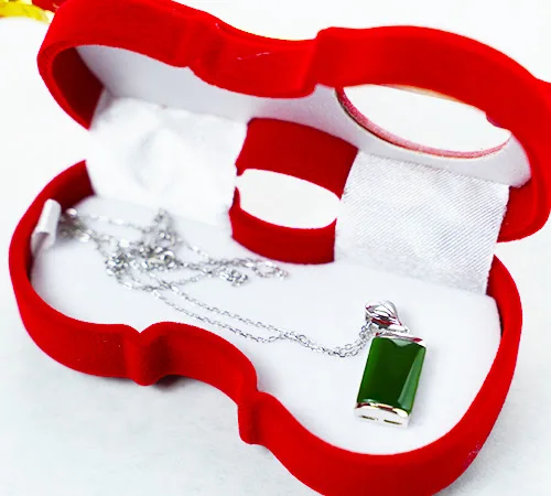 
 Экономичная безопасная и звуковая серебряная подвеска nephrite  