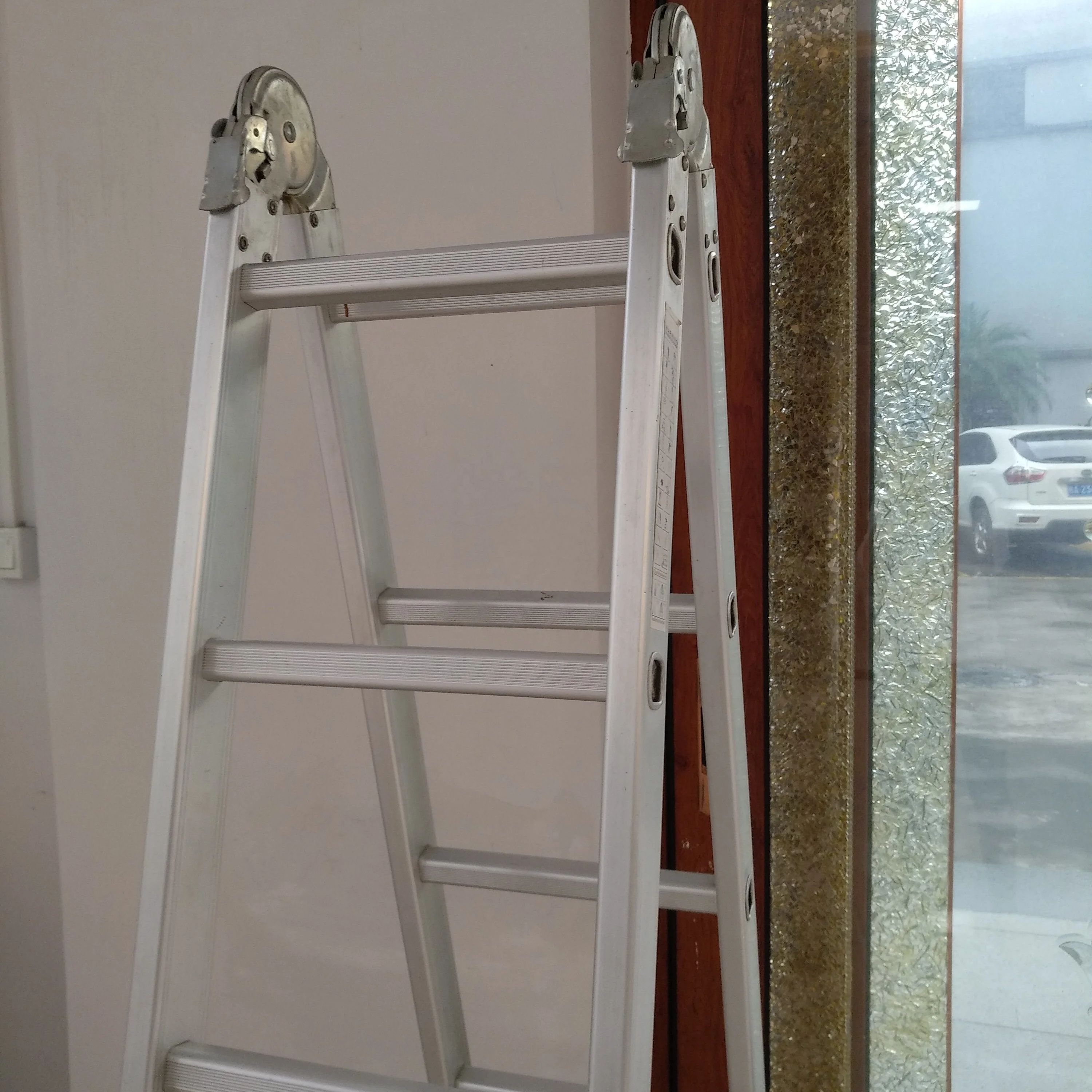 Portable Aluminum folding Ladder