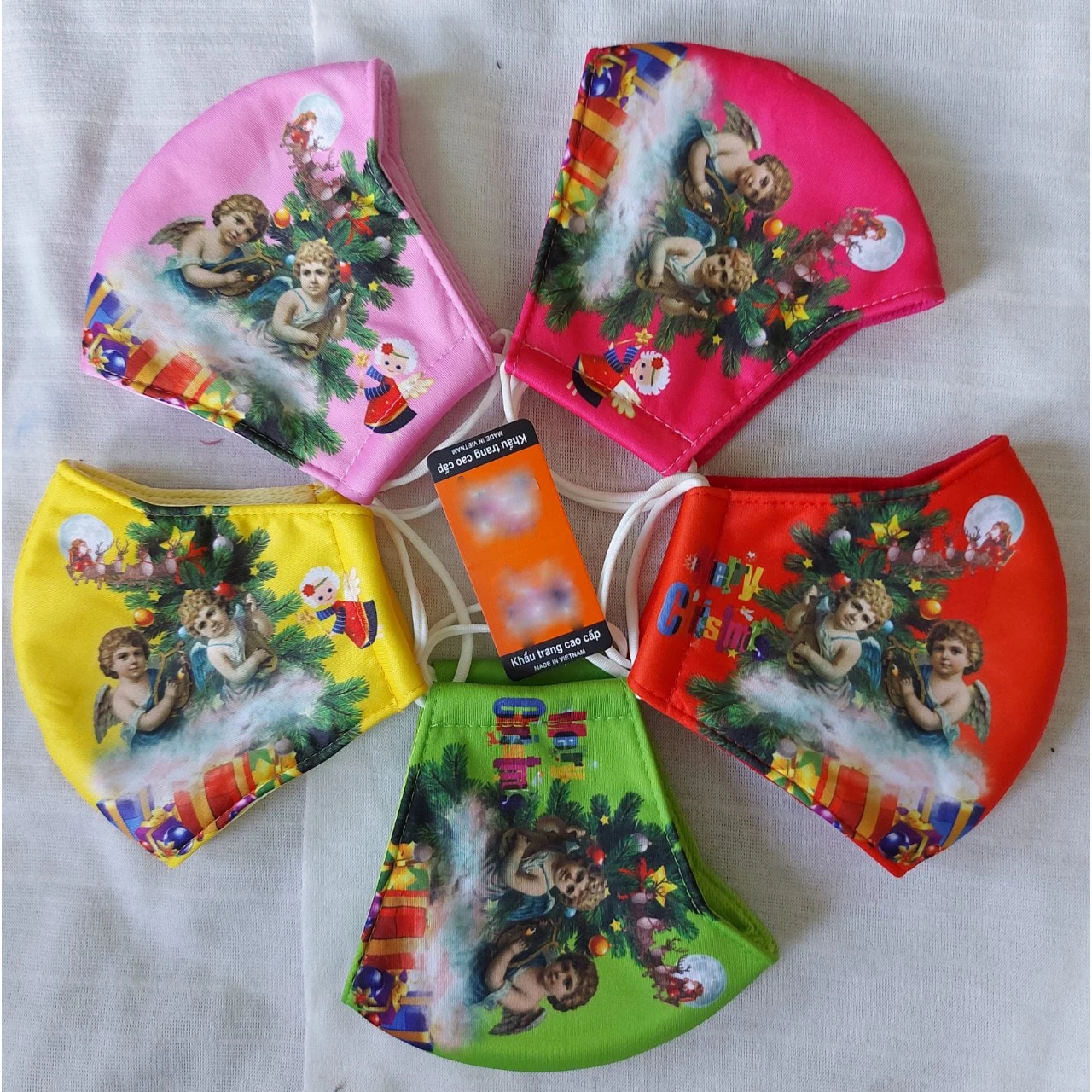 Fashion Christmas Face Cover Polyester and Cotton Fabrics Reusable Soft Comfortable 3D Printed Custom Design