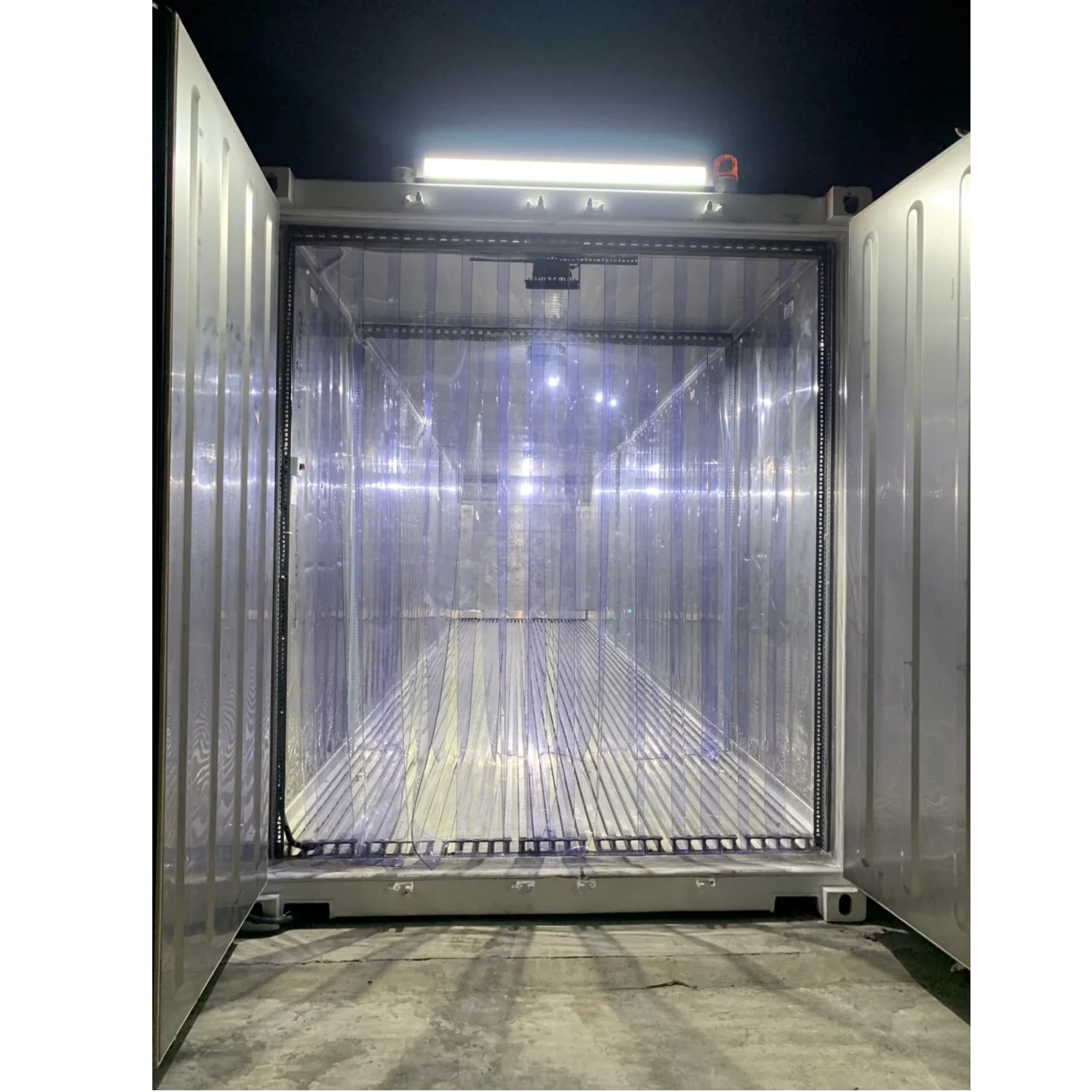 
Smooth & Clear Surface 2mm thickness White or Yellow PVC Curtain Apply for Cold Storage 