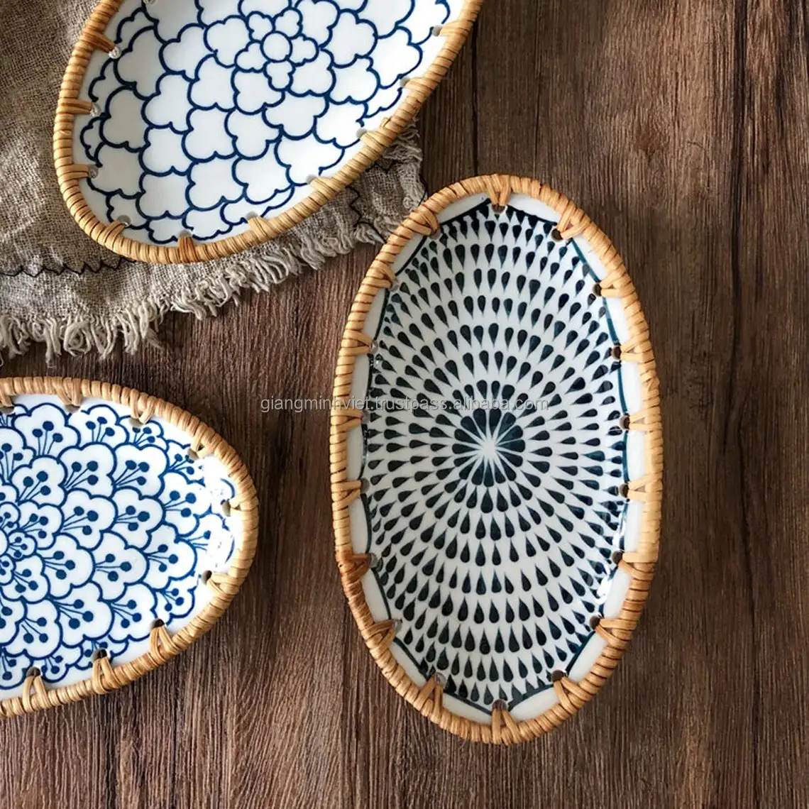Wholesale Cheap Price Rattan Serving platter Rattan Ceramic Plate with Multiple Pattern Dinnerware Set Vietnam Handmade Factory