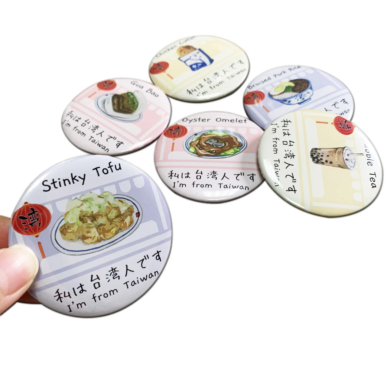 
75 mm plastic pin button badges with round shape 