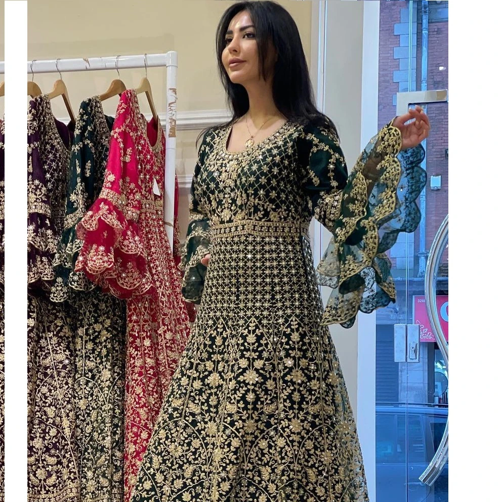 Luxury green colour  Heavy Beaded Embroidered work and diamonds work with duptta and bottom   Evening Dresses Prom Party Gown