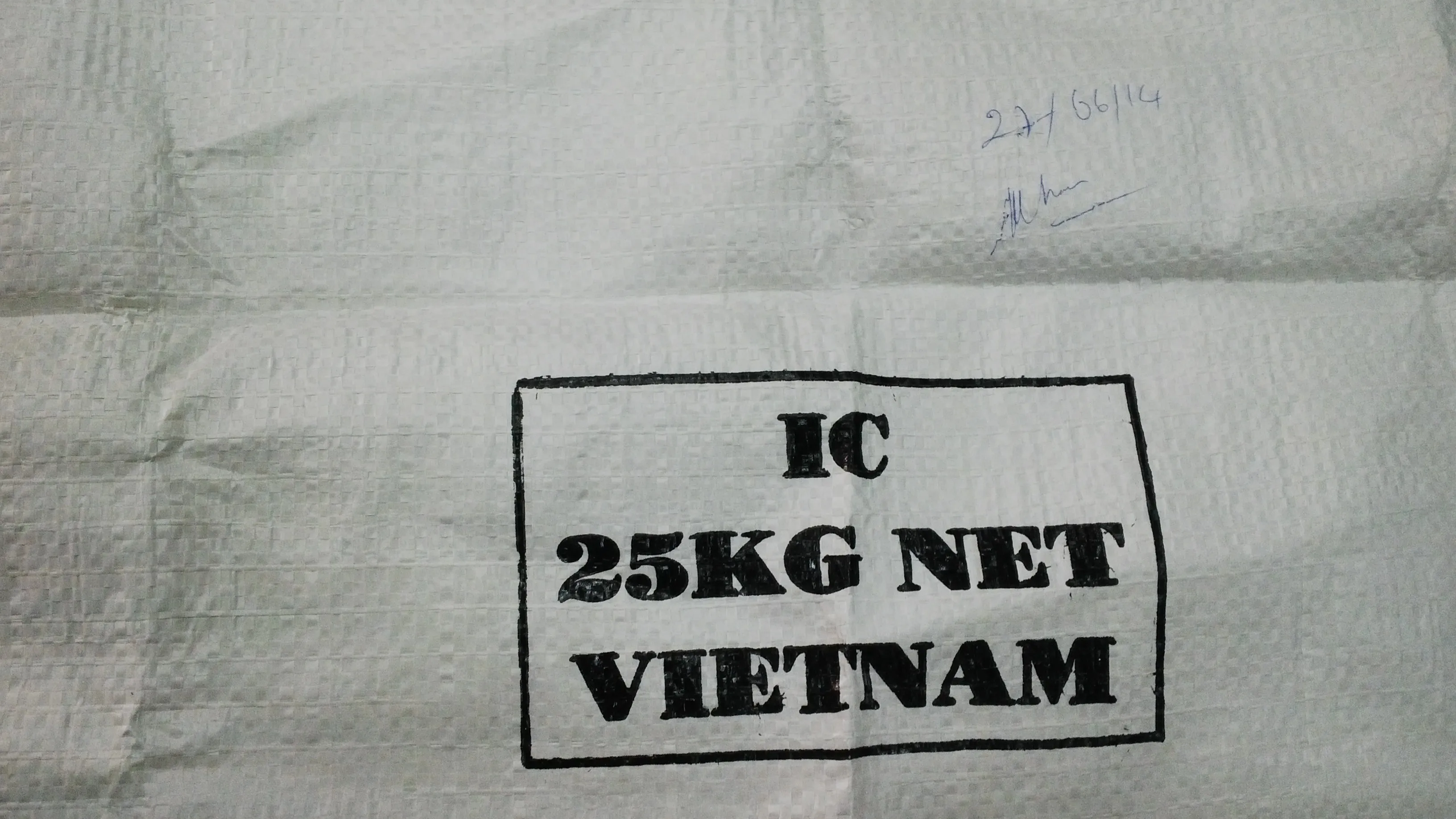 OEM Detergent Powder for Apparel Bulk Quantity Washing Powder with Factory Price Directly from Supplier in Vietnam-Packaged Bags