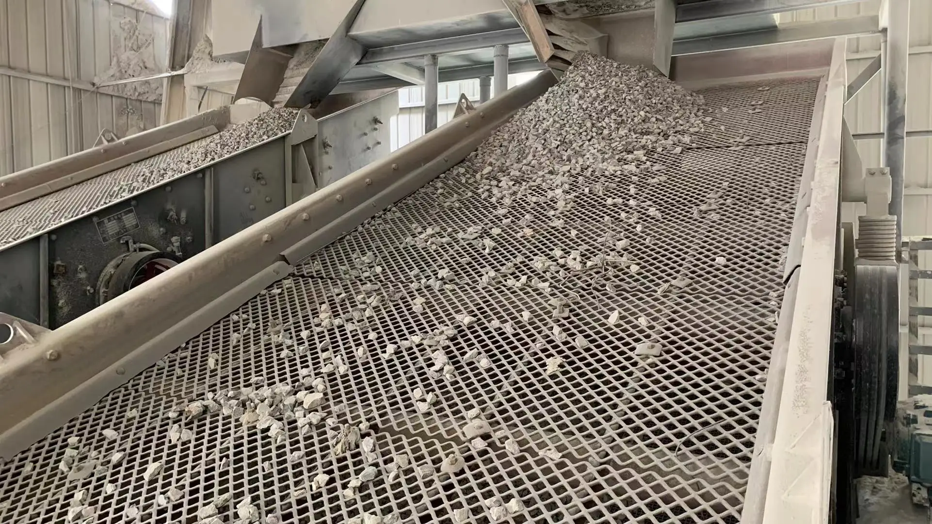 Детали дробилки 65Mn Вибрирующая сетка