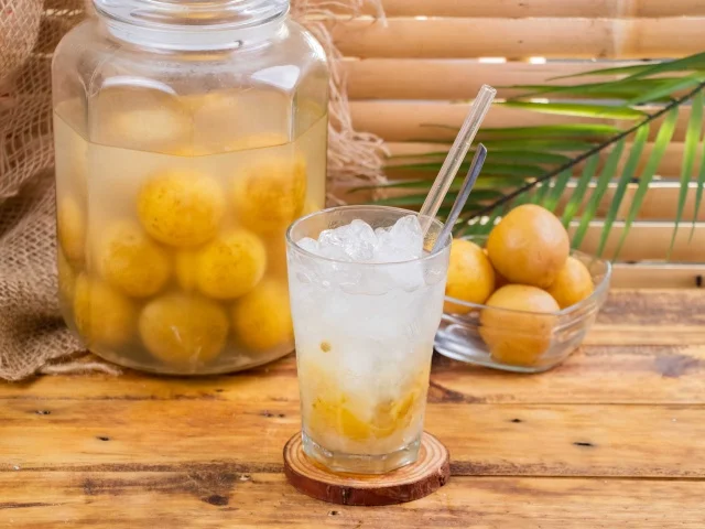 Salted Lemon For Drinking / Canned Salted Lime / Pickled Citrus Fruits From Vietnam