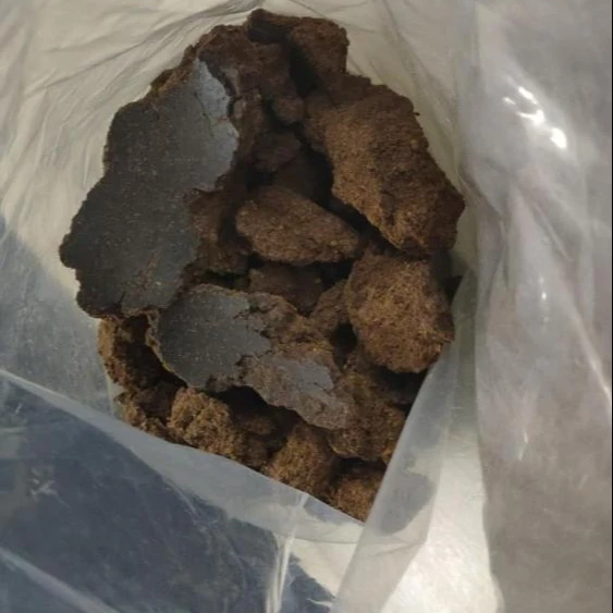 CHEAP PRICE EXPELLER COPRA CAKE/COCONUT MEAL FOR FEEDING ANIMALS AGENAS