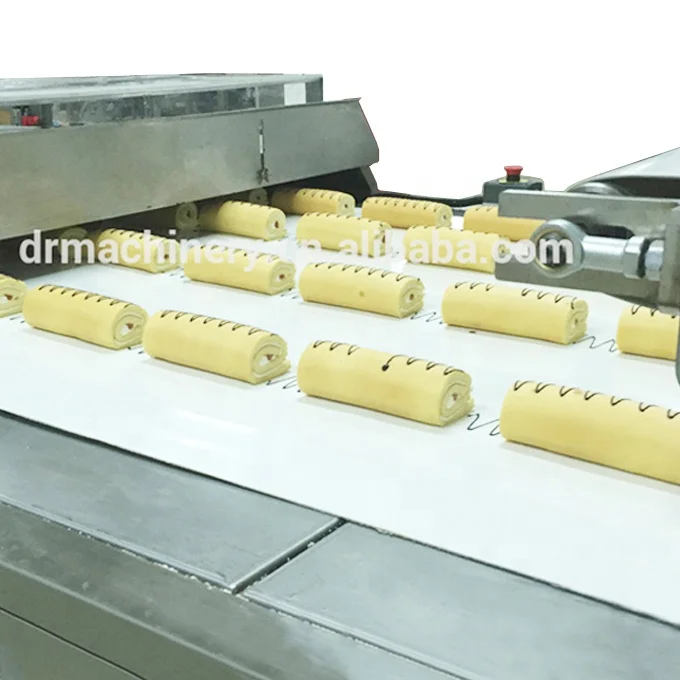 Automatic swiss roll cake making machine with CE Certificate, high efficiency baking equipment