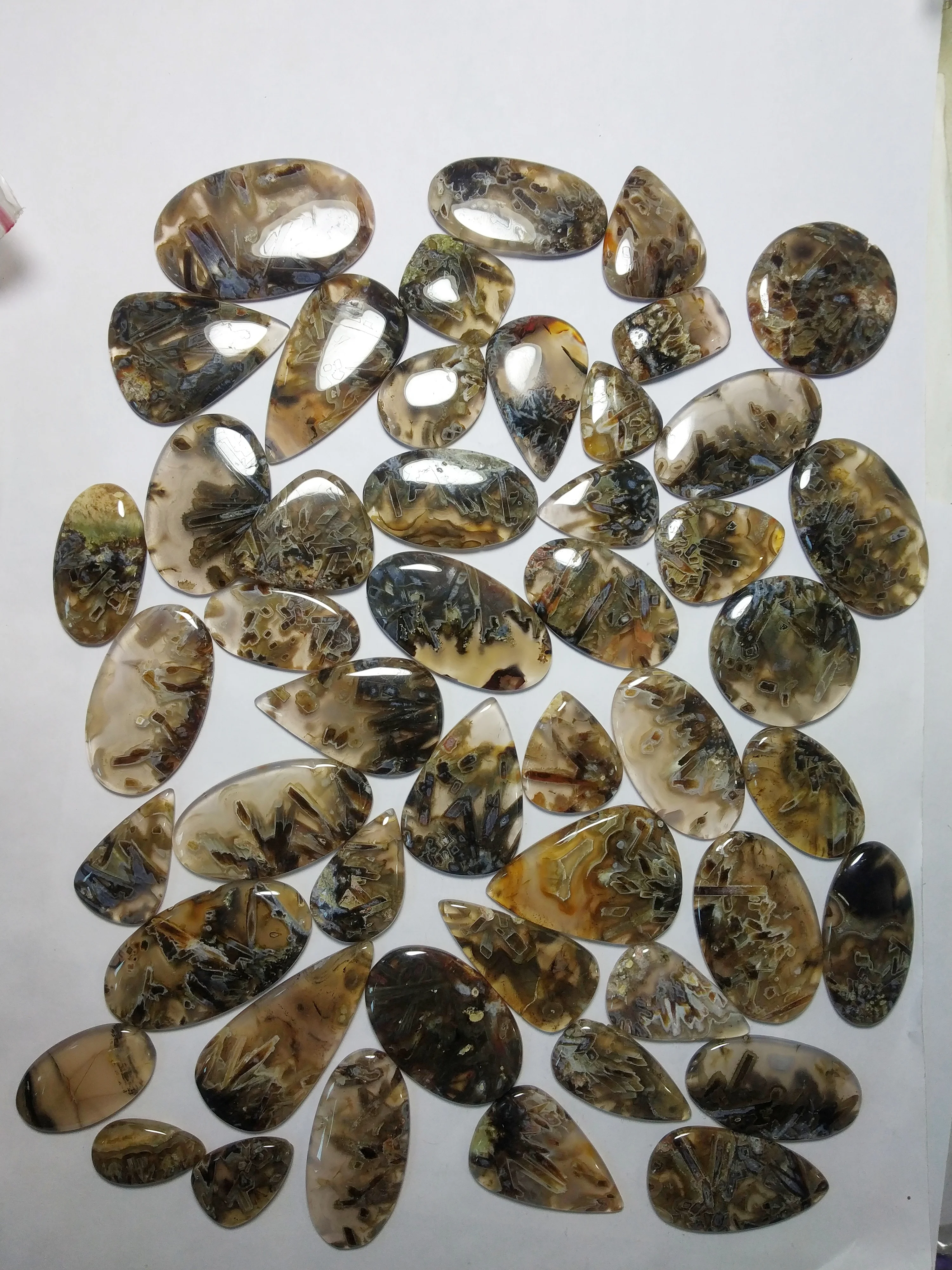 nice quality free size cabochons mix shape turkish stick agate