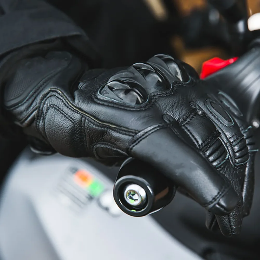 Professional High Quality Motorbike Leather Gloves with PU Knuckle Protection Breathable Material Gloves Best for Travelling