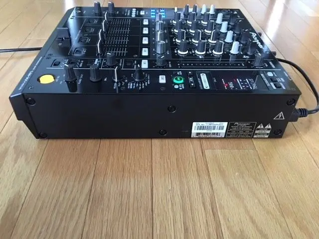 Latest Pioneers DJ Set 2x CDJ 2000 nexus2 nxs2 Nexus 2 1x DJM 2000 Nexus