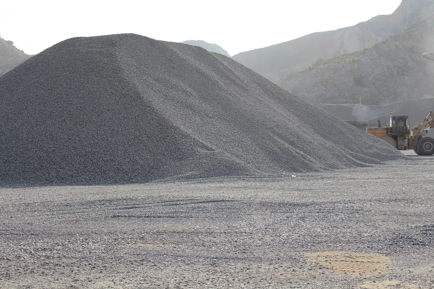 
Vietlime Best Quality Medical Lime Stone Pumps from Vietnam Suitable for Exporters 